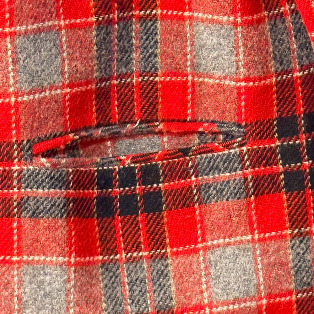 Southern Lady Vintage Red Plaid Wool Blend Blazer – Size 14 – Made in USA - Picture 4 of 11